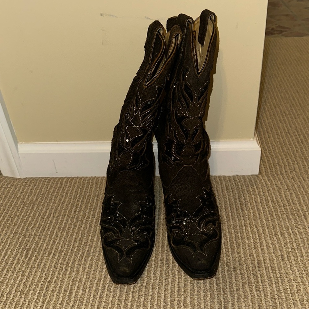 Women’s boots